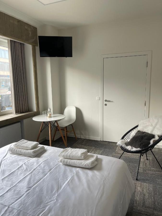 Mooie kamer in centrum Brugge met badkamer Eksteriør billede